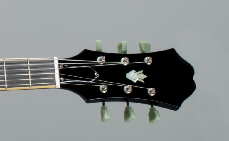 Archtop gitaar headstock